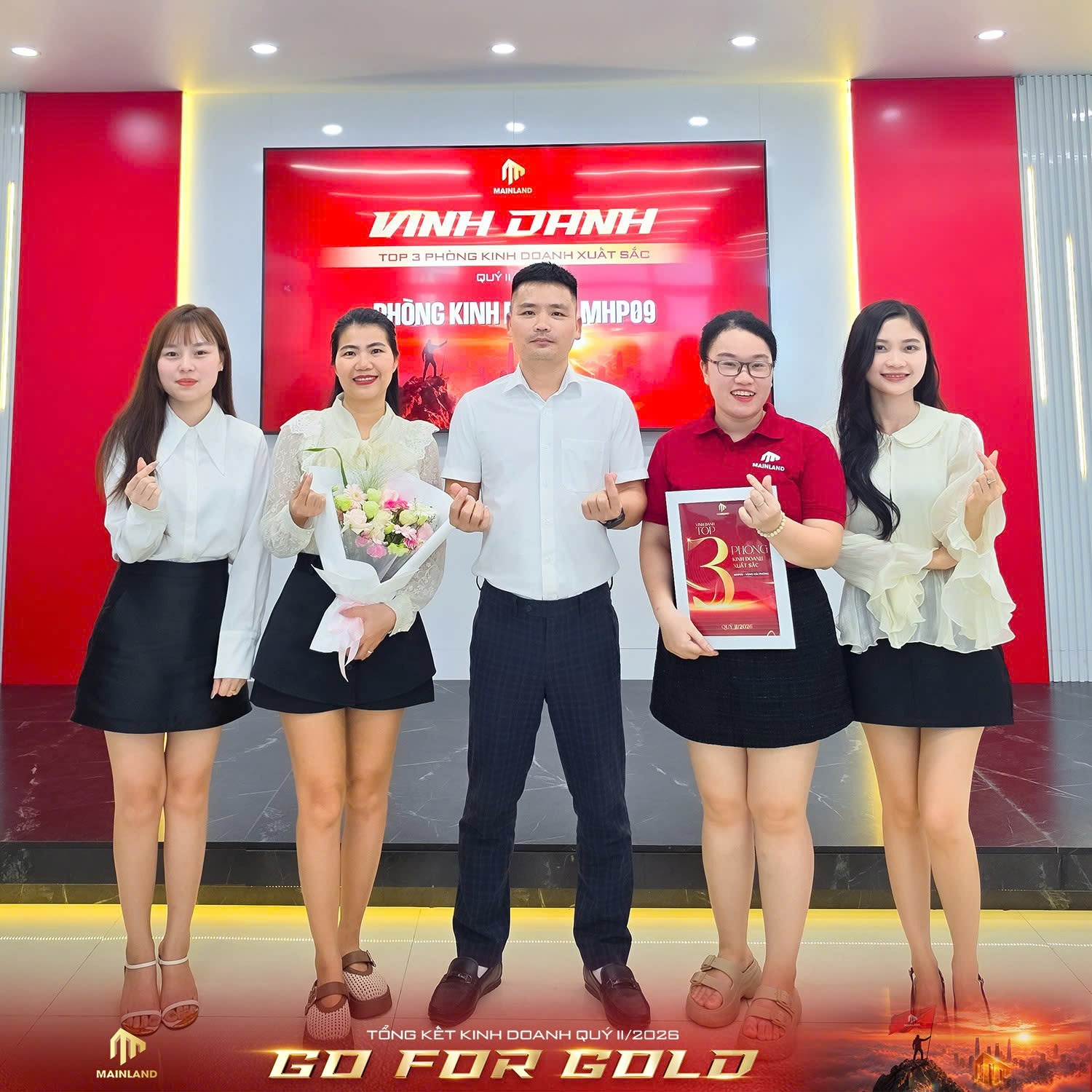 vinh-danh-top-3-phong-kinh-doanh-xuat-sac-chi-nhanh-hai-phong